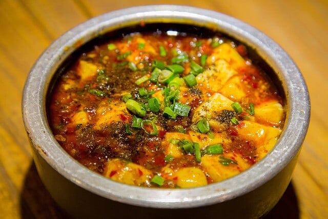 순두부찌개-음식 사진 높이 4cm